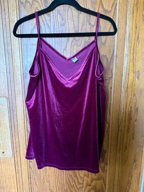 Old Navy Velvet V-Neck Spaghetti Strap Cami